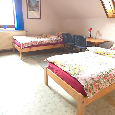 Гостевой дом Monteurunterkunft Thueringen Schwallungen