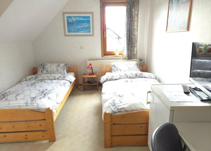 Monteurunterkunft Thueringen Konukevi Schwallungen